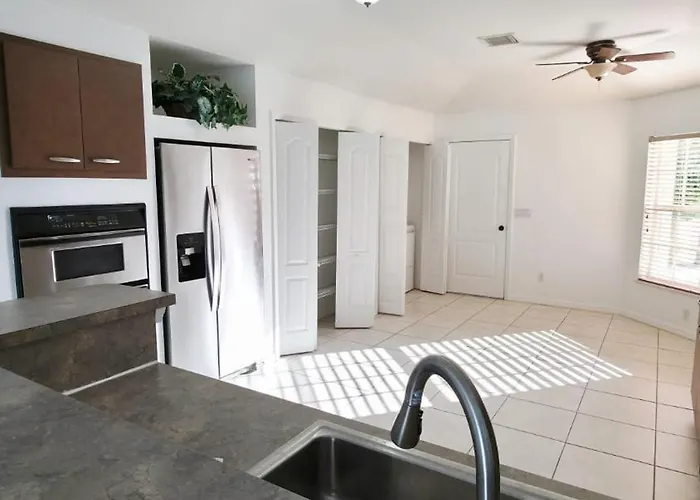 Beautiful Home In Port St Lucie On Treasure Coast